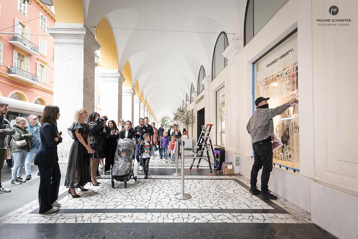 Lire la suite à propos de l’article Karl Lagerfeld : Photographe pour l’évènement aux Galeries Lafayette de Nice !